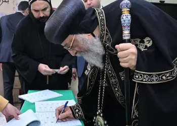 البابا تواضروس يُدلي بصوته في انتخابات مجلس النواب 2 - جريدة الجمهورية البابا تواضروس يُدلي بصوته في انتخابات مجلس النواب