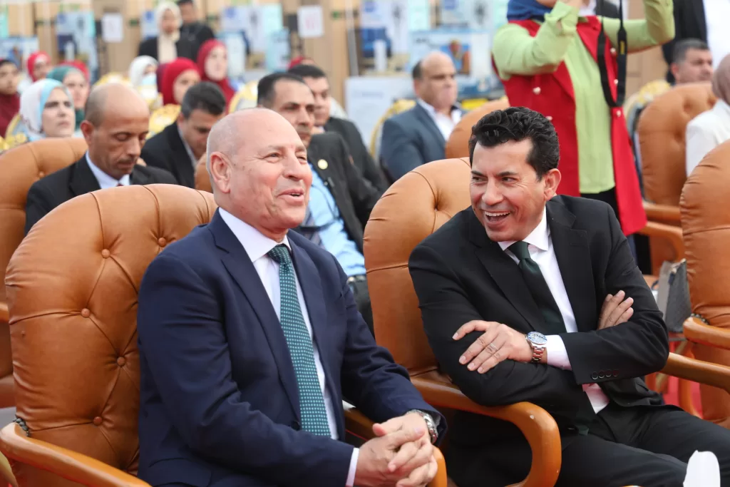 محافظ القاهرة ووزير الشباب يشهدان توزيع أجهزة 150 عروس ضمن «فرحة مصر» 17 - جريدة الجمهورية IMG 20251129 WA0192 - جريدة الجمهورية