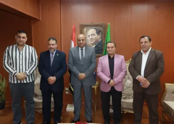 «الرشيدي »يبحث مع «الشناوي» تطوير مناهج الأنشطة