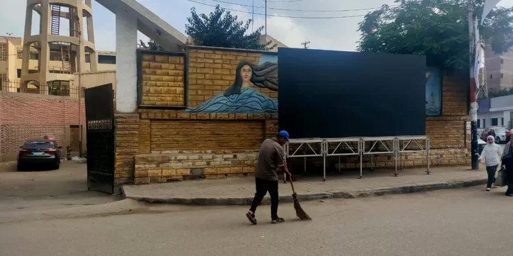 ٨١ شاشة عرض بالشوارع والميادين بالشرقية لبث مراسم افتتاح المتحف الكبير