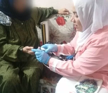 68 ألف زيارة منزلية لعلاج كبار السن وذوي الهمم بالشرقية 1 - جريدة الجمهورية 68 ألف زيارة منزلية لعلاج كبار السن وذوي الهمم بالشرقية