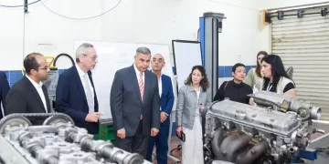 محافظ الإسكندرية: مصر بقيادة السيسي تتبنى نهجا إنسانيا شاملا تجاه اللاجئين