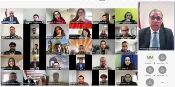 نائب وزير الخارجية يلتقي بمجموعة من الشباب المصريين الدارسين بالخارج