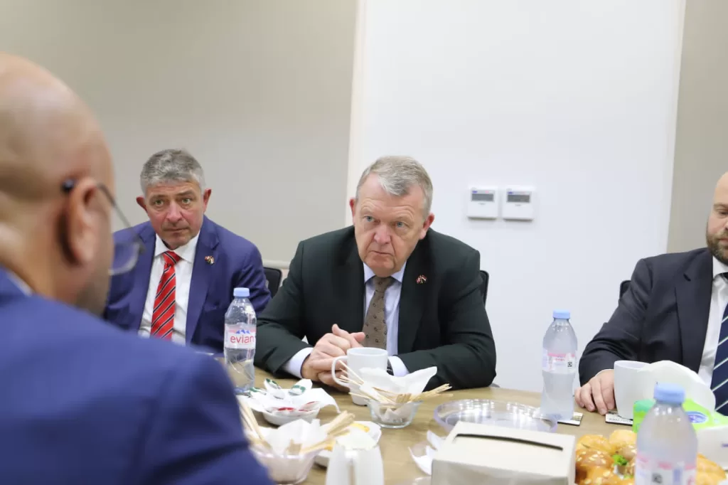 وزير الخارجية الدنماركي من القاهرة: شراكة قوية مع مصر لدعم الاستزراع السمكي المستدام 19 - جريدة الجمهورية WhatsApp Image 2025 11 04 at 8.23.32 AM - جريدة الجمهورية