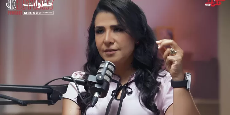 «خطوات».. حنان موج تعيد سرد حكايات الناجحين عبر بودكاست جديد
