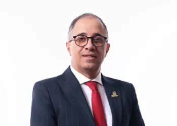 الدكتور أحمد شلبي: حوافز البناء الأخضر تعكس رؤية وطنية واعية للتنمية العمرانية 4 - جريدة الجمهورية الدكتور أحمد شلبي: حوافز البناء الأخضر تعكس رؤية وطنية واعية للتنمية العمرانية