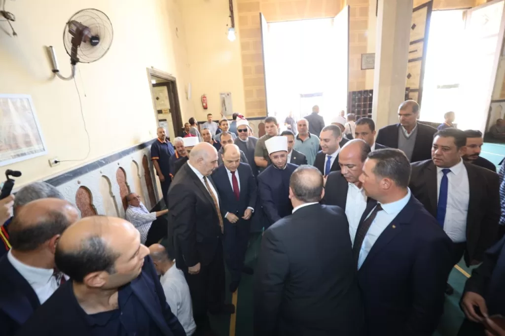 الأزهري وعياد وعبد المعطي وداود يؤدون صلاة الجمعة بسيدي إبراهيم الدسوقي احتفالًا بالعيد القومي لكفر الشيخ 2 - جريدة الجمهورية WhatsApp Image 2025 11 07 at 1.00.08 PM - جريدة الجمهورية