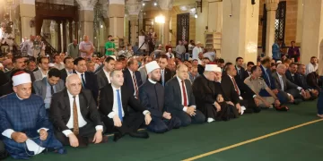 الأزهري وعياد وعبد المعطي وداود يؤدون صلاة الجمعة بسيدي إبراهيم الدسوقي احتفالًا بالعيد القومي لكفر الشيخ