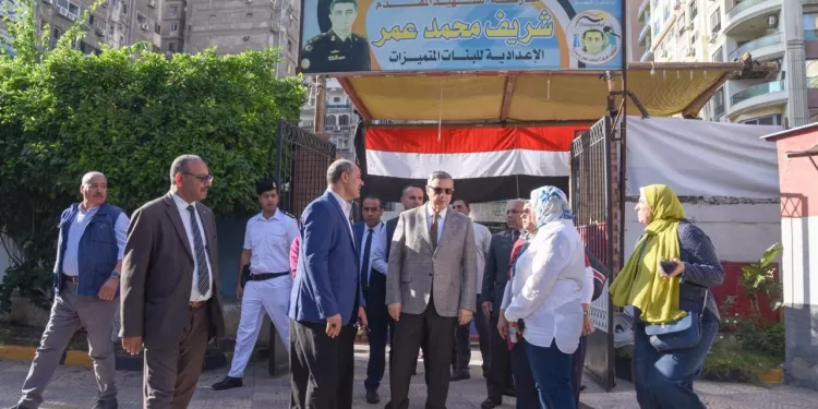محافظ الإسكندرية يتابع جاهزية اللجان ويشدد على توفير سبل الراحة لنحو 4.47 مليون ناخب