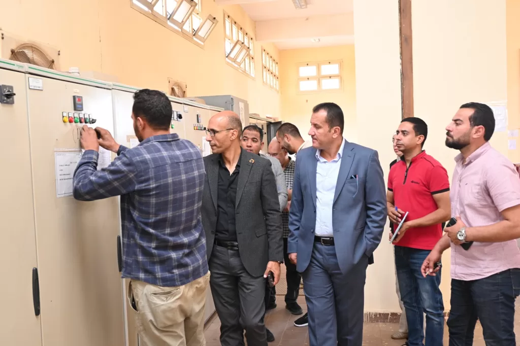 قيادات «المجتمعات العمرانية» تتفقد مشاريع المرافق والإسكان بمدينتي العاشر من رمضان وحدائق العاشر 2 - جريدة الجمهورية WhatsApp Image 2025 11 10 at 8.58.52 PM 1 - جريدة الجمهورية