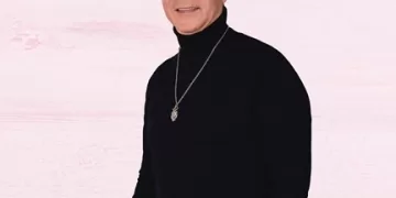 صوت الزمن الجميل يتجدد: مدحت صالح يطرح «إنت وبس» 13 أغنية بمزيج من الأصالة والعصرية