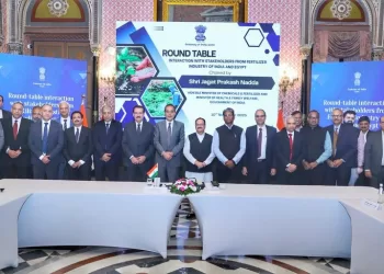 أبو المكارم: صادرات الكيماويات المصرية إلى الهند ترتفع 86% والأسمدة 416%