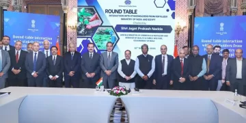 أبو المكارم: صادرات الكيماويات المصرية إلى الهند ترتفع 86% والأسمدة 416% 8 - جريدة الجمهورية أبو المكارم: صادرات الكيماويات المصرية إلى الهند ترتفع 86% والأسمدة 416%