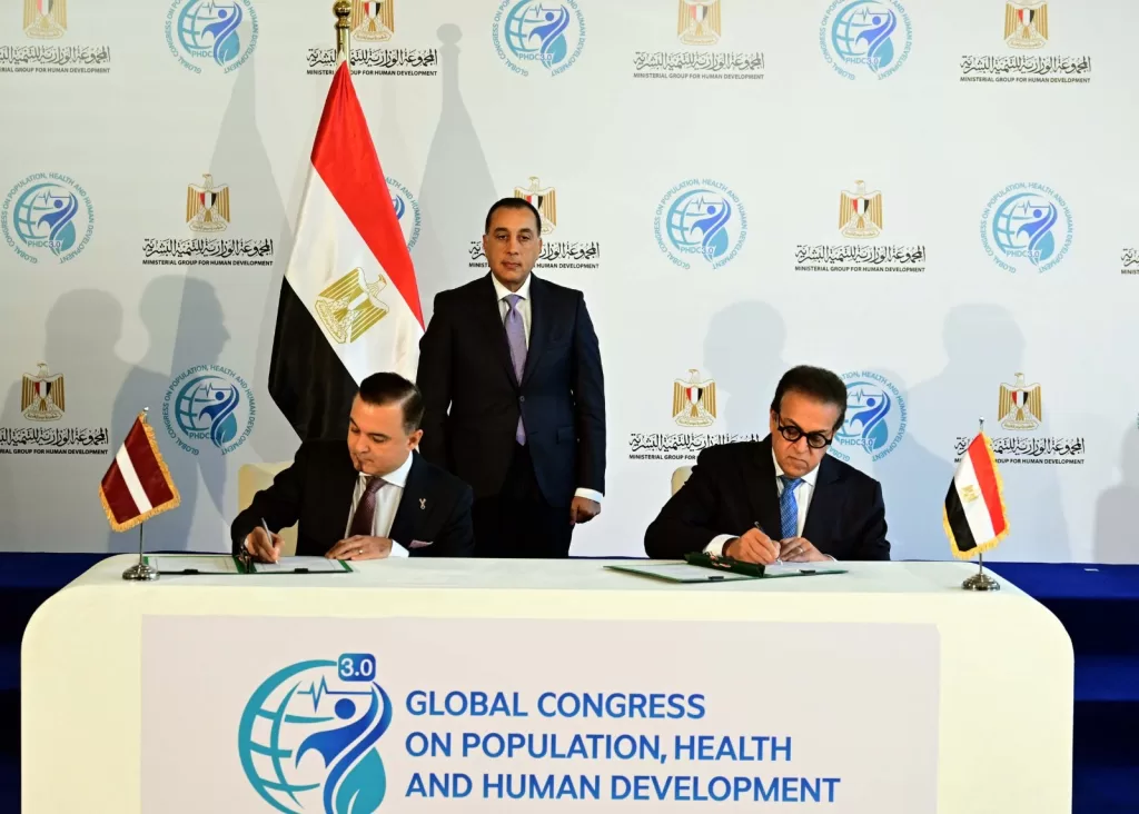 مدبولي يشهد توقيع مذكرة تفاهم صحيّة بين مصر ولاتفيا لتعزيز الرعاية وتبادل الخبرات 4 - جريدة الجمهورية WhatsApp Image 2025 11 12 at 2.09.23 PM 1 - جريدة الجمهورية