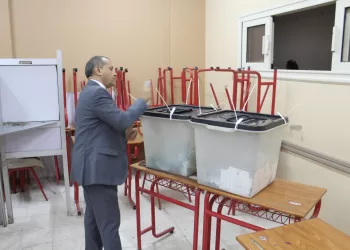 نقيب المهندسين بالجيزة: المرحلة الأولى من الانتخابات البرلمانية تدعم مسيرة الديمقراطية والاستقرار