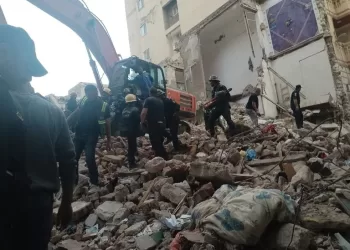 إنقاذ أربع أسر ومصرع شاب نائم في حادث انهيار عقار بالإسكندرية 8 - جريدة الجمهورية إنقاذ أربع أسر ومصرع شاب نائم في حادث انهيار عقار بالإسكندرية