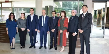 من داخل الأكاديمية المصرية للفنون بروما.. السفارة المصرية تُروّج للمتحف الكبير بحضور دبلوماسي وعسكري أوروبي