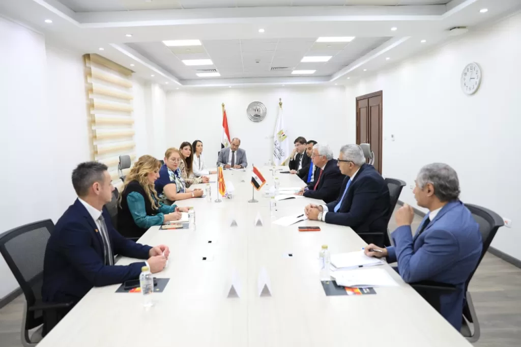 وزير التعليم العالي يبحث التعاون الثنائي مع مقدونيا الشمالية 3 - جريدة الجمهورية WhatsApp Image 2025 11 16 at 14.17.47 d7ace197 - جريدة الجمهورية