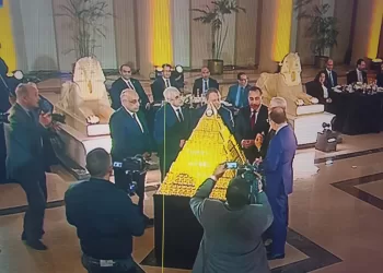 النيابة العامة تُسَلِّم البنك المركزي 265 كيلوغرامًا من الذهب.. أحراز في المخازن منذ عام 1981