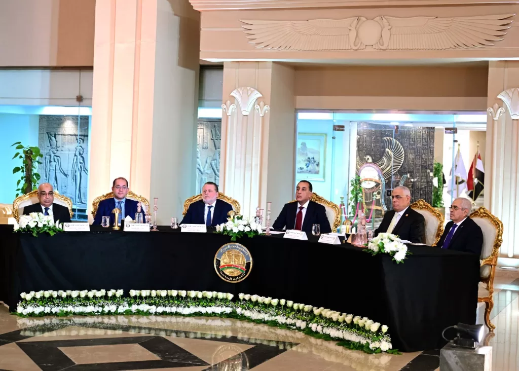 رئيس الوزراء يشارك في فعاليات تسليم النيابة العامة مضبوطات ذهبية للبنك المركزي المصري 5 - جريدة الجمهورية WhatsApp Image 2025 11 18 at 8.01.10 PM - جريدة الجمهورية