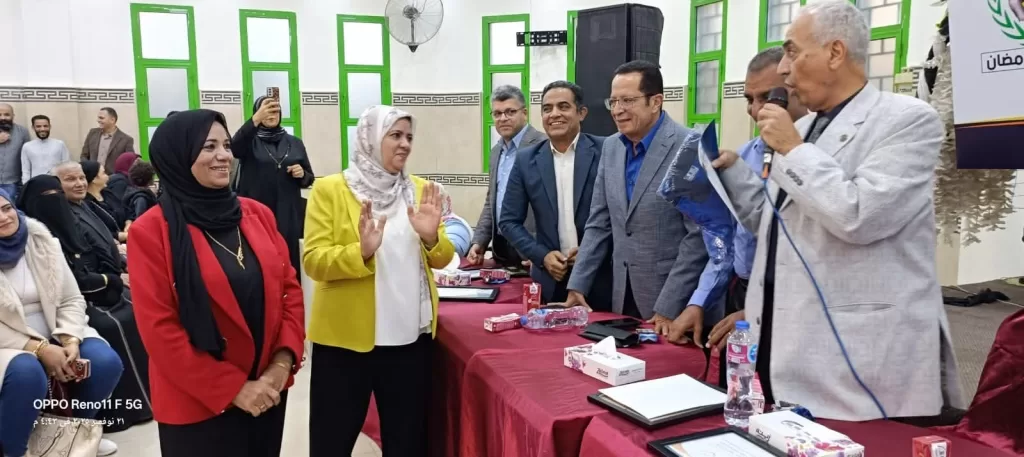 تشجيعًا لروح التطوع في العاشر من رمضان: مجلس الأمناء يكرم 400 متطوع من مؤسسات وجمعيات المدينة 3 - جريدة الجمهورية WhatsApp Image 2025 11 21 at 11.16.17 PM - جريدة الجمهورية