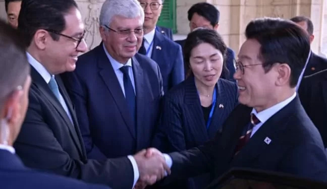 زيارة تاريخية بجامعة القاهرة: رؤى وشراكات كورية لتعزيز التعاون مع مصر والمنطقة 1 - جريدة الجمهورية زيارة تاريخية بجامعة القاهرة: رؤى وشراكات كورية لتعزيز التعاون مع مصر والمنطقة