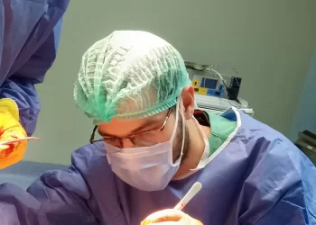 إجراء 38 عملية بمستشفى الزقازيق العام في يوم واحد