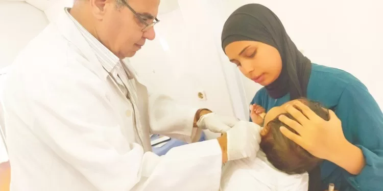 علاج 2422 مواطنًا بالمجان في قافلة طبية بقرية «المشاغلة» بالشرقية