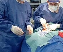 نجاح جراحة دقيقة لإنقاذ مريض من جلطة بالمخ في مستشفى السنبلاوين