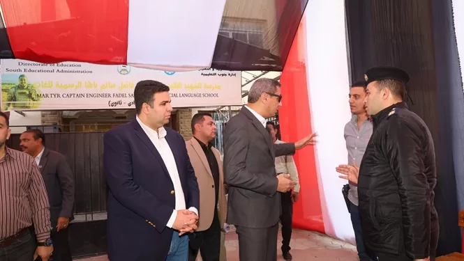 محافظ السويس يتفقد لجان انتخابات مجلس النواب للتأكد من جاهزيتها لاستقبال الناخبين