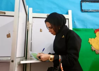 الدكتورة سحر نصر تدلي بصوتها فى انتخابات «مجلس النواب»