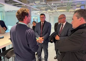 شراكات عالمية لتطوير قطاع المرافق.. مباحثات موسعة بين وزارة الإسكان و«أكسيونا» الإسبانية