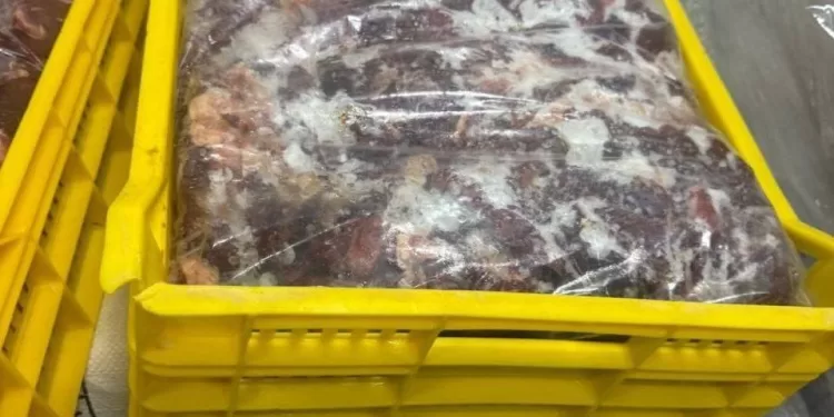 ضبط 10 أطنان من اللحوم والدواجن منتهية الصلاحية بالشرقية