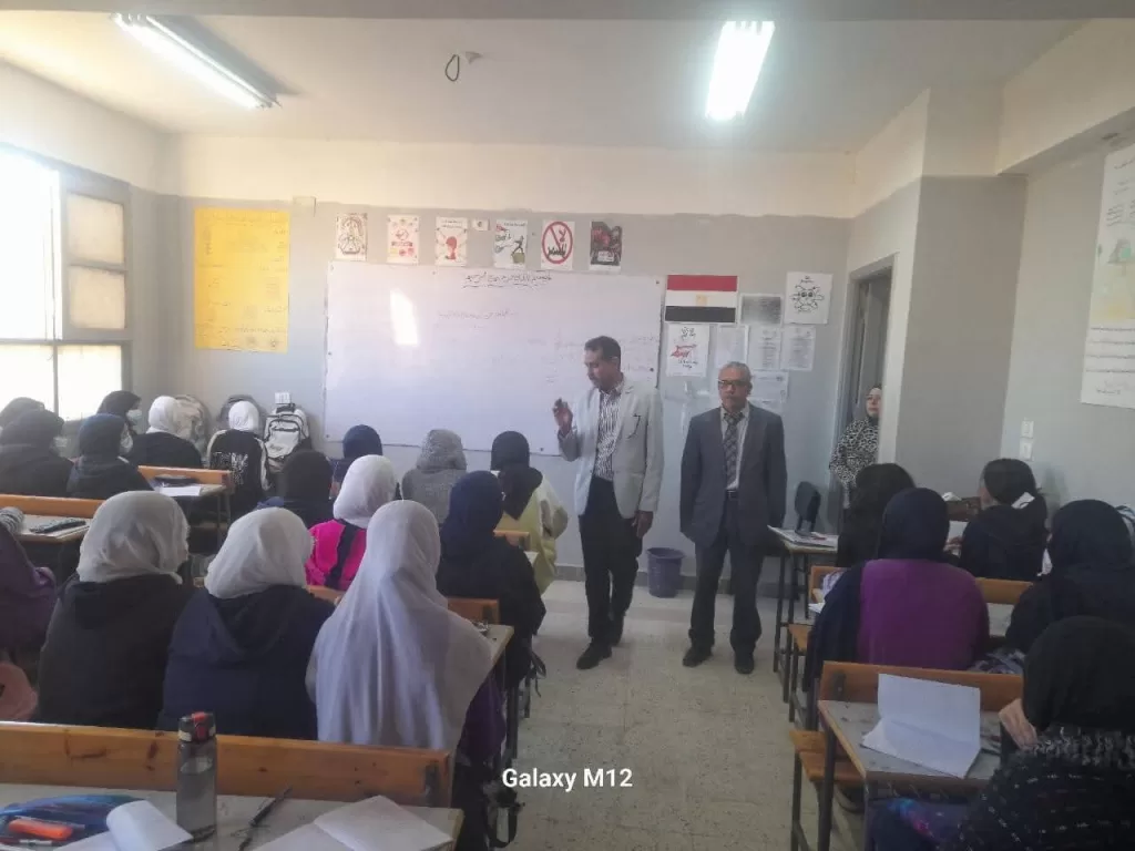 «عبد المقصود السعيد» يتفقد سير العملية التعليمية بمدرسة «ابني بيتك» 3 - جريدة الجمهورية WhatsApp Image 2025 11 27 at 12.10.51 PM - جريدة الجمهورية