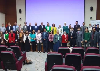 ورشة عمل حول استخدام أدوات الذكاء الاصطناعي في البحث العلمي والتكنولوجيا بـ «المجلس القومي للمرأة» والاتصالات