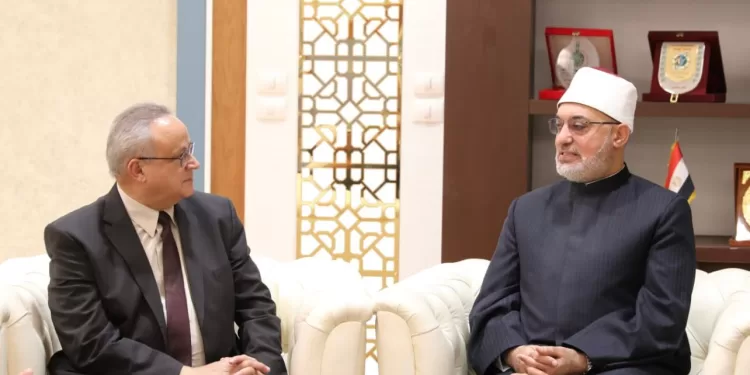 دار الإفتاء ومكتبة الإسكندرية تتعاونان لحفظ التراث وتوثيق الفتاوى التاريخية