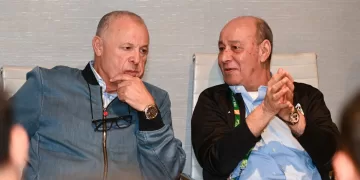 قبل انطلاق كأس العرب.. أبو ريدة يطالب لاعبي المنتخب بتقديم مستويات تليق بمكانة الكرة المصرية