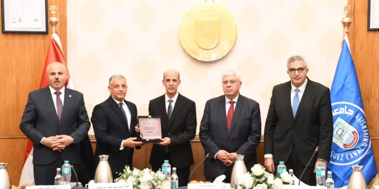 جامعة بني سويف تحصد المركز الثاني في مسابقة أفضل جامعة صديقة للبيئة