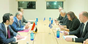 مصر ترفض أى إجراءات تكرس الانفصال بين الضفة وغزة 4 - جريدة الجمهورية مصر ترفض أى إجراءات تكرس الانفصال بين الضفة وغزة