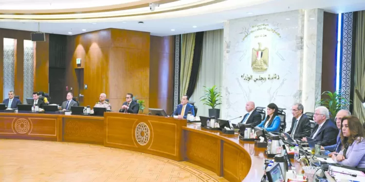 قطاع الاتصالات يحظى باهتمام الرئيس السيسى 1 - جريدة الجمهورية قطاع الاتصالات يحظى باهتمام الرئيس السيسى