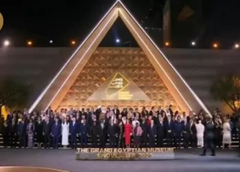 إعلامي إماراتي يتساءل: كيف لبلد واحد أن يستوعب كل هذا التاريخ وكل هؤلاء الملوك؟ 2 - جريدة الجمهورية إعلامي إماراتي يتساءل: كيف لبلد واحد أن يستوعب كل هذا التاريخ وكل هؤلاء الملوك؟