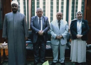 ضمن فعاليات مبادرة «صَحِّح مفاهيمك»: محاضرة بجامعة القاهرة حول «خطورة الرشوة على المجتمع» 7 - جريدة الجمهورية ضمن فعاليات مبادرة «صَحِّح مفاهيمك»: محاضرة بجامعة القاهرة حول «خطورة الرشوة على المجتمع»