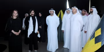 3 أعمال فنية تجسد “سراج” الفنون الإسلامية في مركز للتصاميم 1971