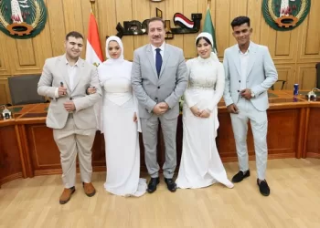 لفتة إنسانية شاملة.. محافظ المنوفية يشهد عقد قران عروسين يتيمين ويوجه بتوفير سكن وعمل لهم 9 - جريدة الجمهورية لفتة إنسانية شاملة.. محافظ المنوفية يشهد عقد قران عروسين يتيمين ويوجه بتوفير سكن وعمل لهم