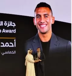 صبحي يهنئ «الجندي» بعد تتويجه بلقب «أفضل رياضي عربي» ضمن جائزة محمد بن راشد للإبداع الرياضي