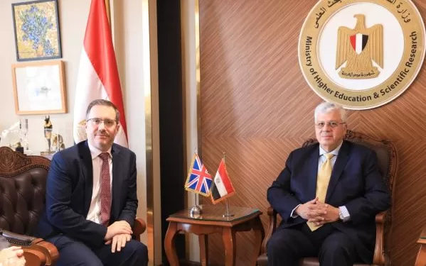 «وزير التعليم العالي» يناقش مع «سفير بريطانيا» آفاق التوسع في التعليم الدولي والتركيز على المجالات التكنولوجية 1 - جريدة الجمهورية «وزير التعليم العالي» يناقش مع «سفير بريطانيا» آفاق التوسع في التعليم الدولي والتركيز على المجالات التكنولوجية