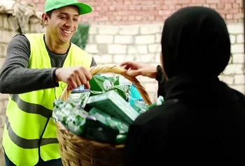 إطلاق حملة « ستر ودفا وإطعام الطعام »على الأسر الأولى بالرعاية بقنا