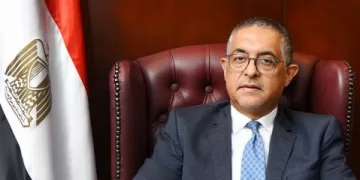  الإستثمار: إطلاق الدليل الإرشادي واللجنة الخاصة بالحافز الإستثماري النقدي للصناعة