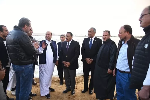 محافظ مطروح يتفقد تبطين جسر بهي الدين بسيوة 4 - جريدة الجمهورية 119 - جريدة الجمهورية