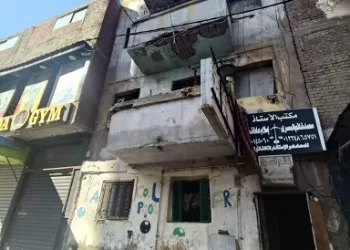 إزالة الخطوره الداهمه من عقار بشارع أم السلطان غرب الإسكندرية 2 - جريدة الجمهورية إزالة الخطوره الداهمه من عقار بشارع أم السلطان غرب الإسكندرية